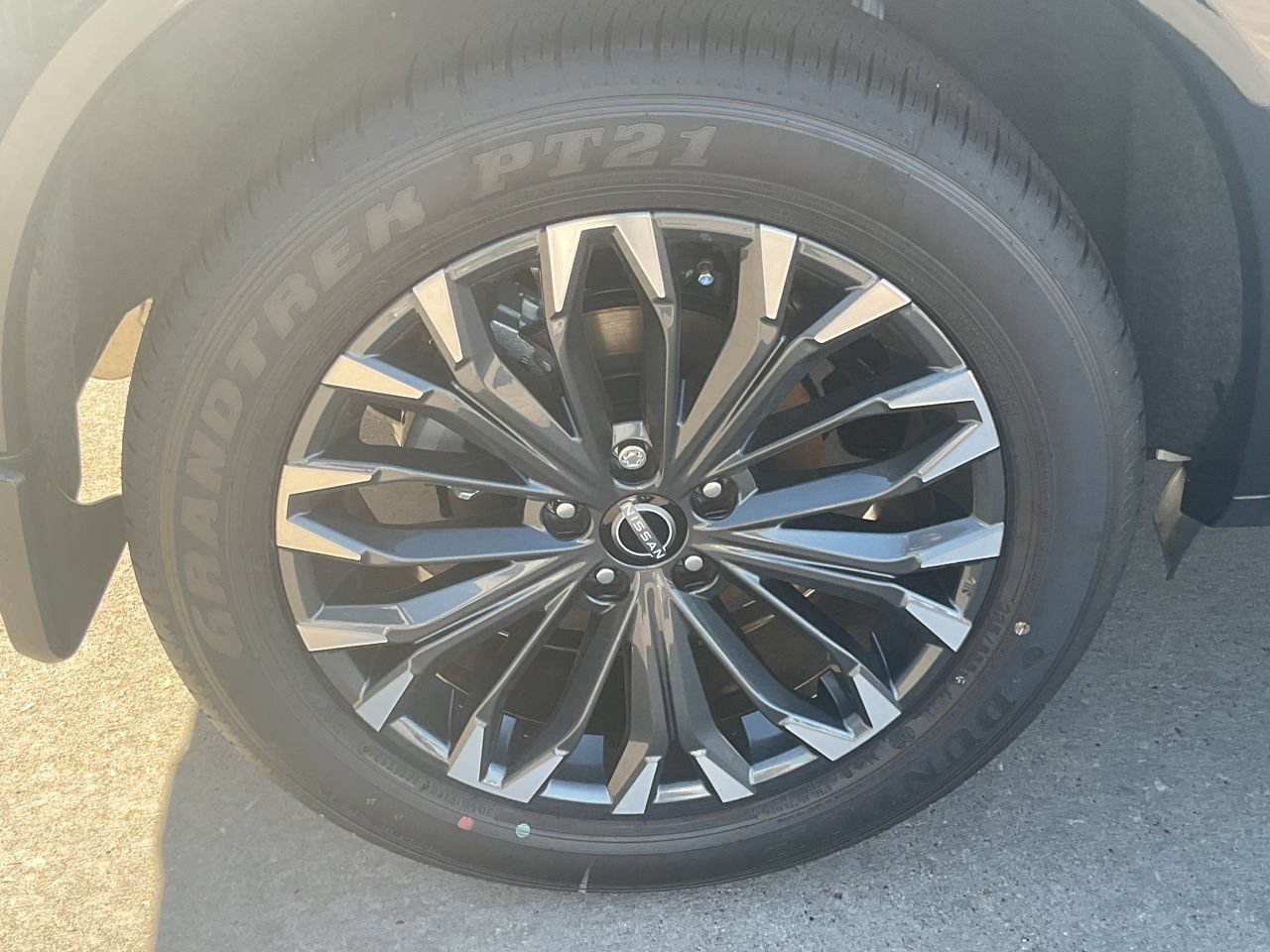 New 2026 Nissan Rogue Platinum AWD/4WD image 7