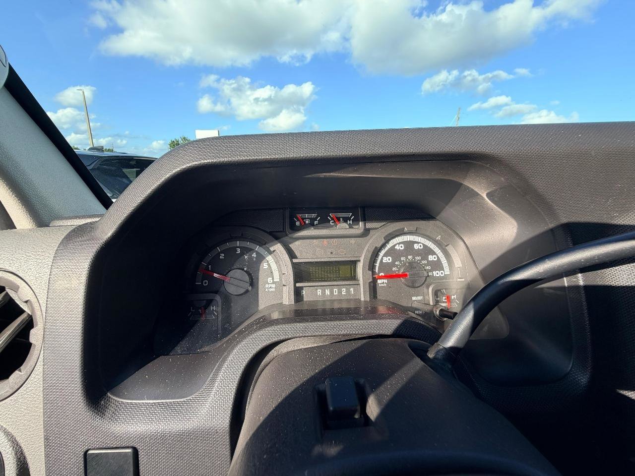 Used 2012 Ford E-350 and Econoline 350 XLT RWD image 16