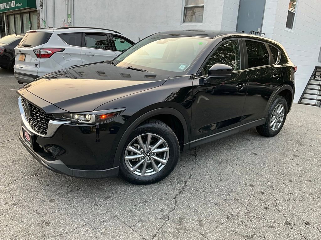 Used 2022 MAZDA CX-5 AWD 2.5 S w/ Preferred Package image 1