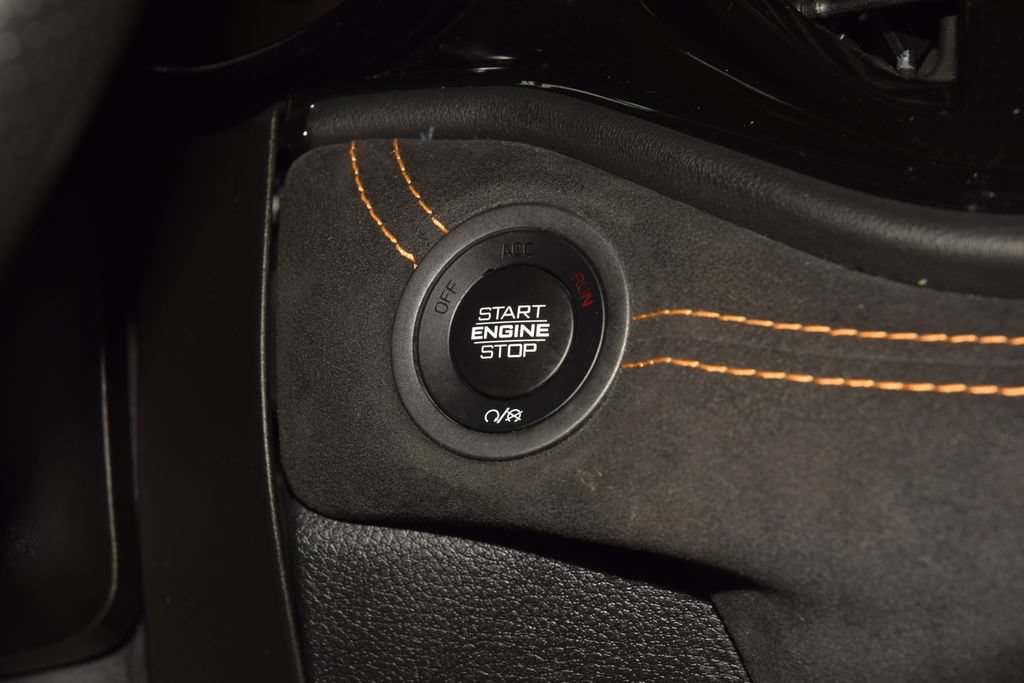 Used 2023 Dodge Durango R/T w/ Hemi Orange Plus Package AWD/4WD image 37