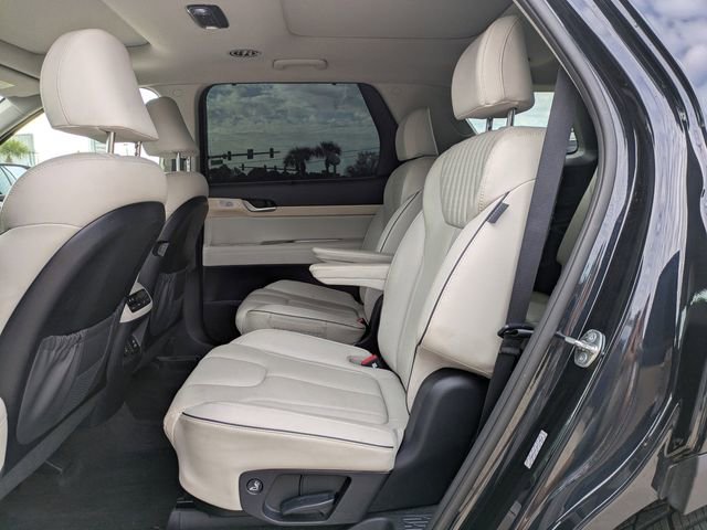 Used 2024 Hyundai Palisade Limited image 15