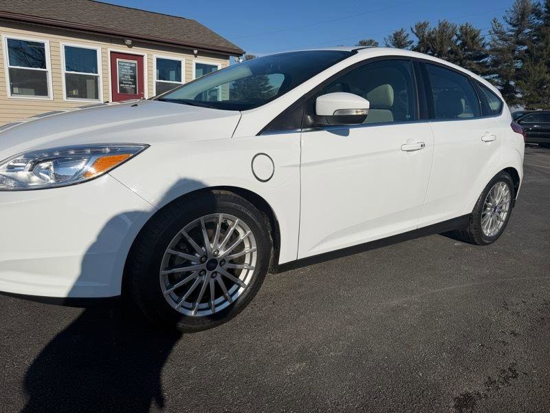 Used 2016 Ford Focus Electric Hatchback image 35