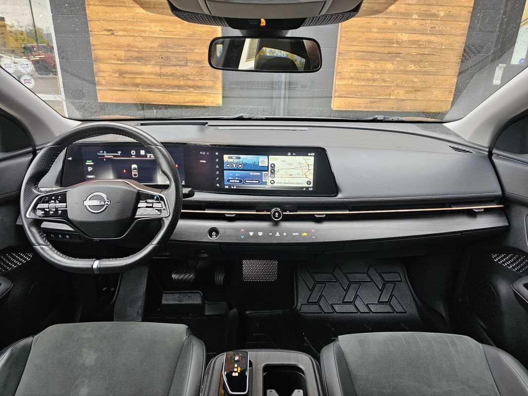 Used 2023 Nissan Ariya FWD image 18