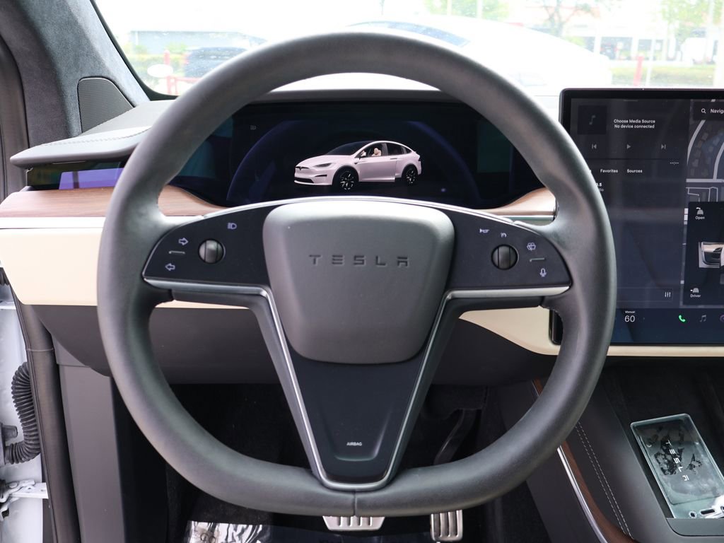 Used 2023 Tesla Model X AWD/4WD image 39