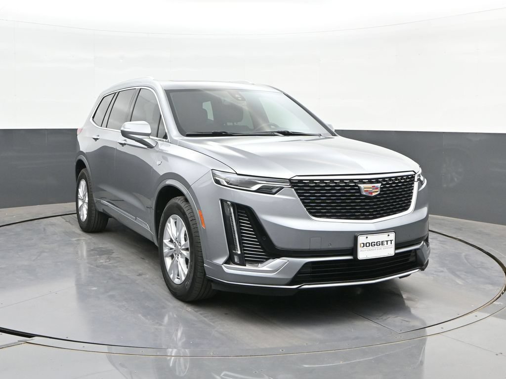 Used 2025 Cadillac XT6 Luxury FWD image 22