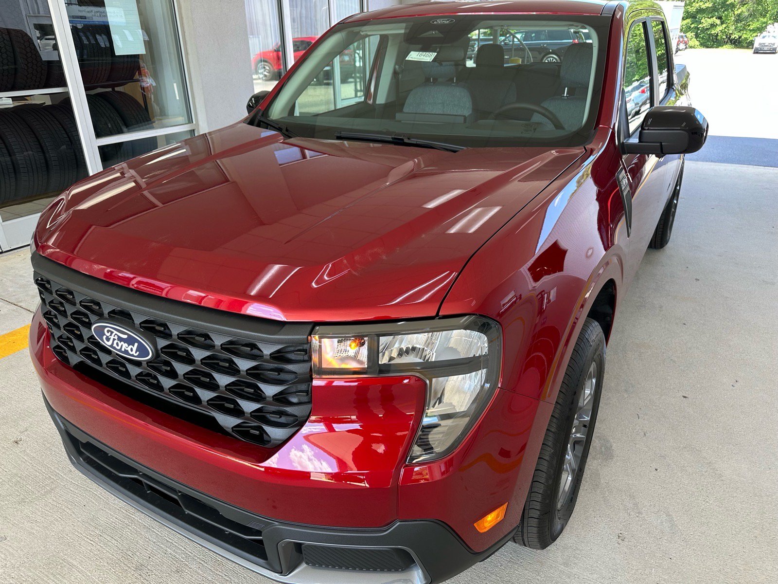New 2026 Ford Maverick XLT w/ XLT Luxury Package FWD image 1