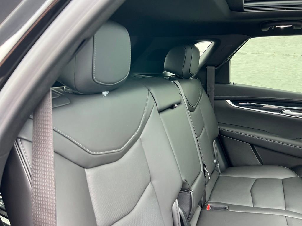 Used 2025 Cadillac XT5 Premium Luxury w/ Technology Package image 22