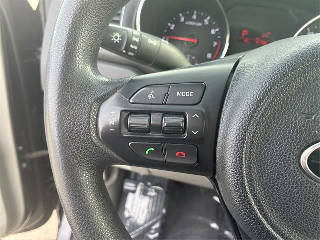 Used 2018 Kia Sedona LX image 24