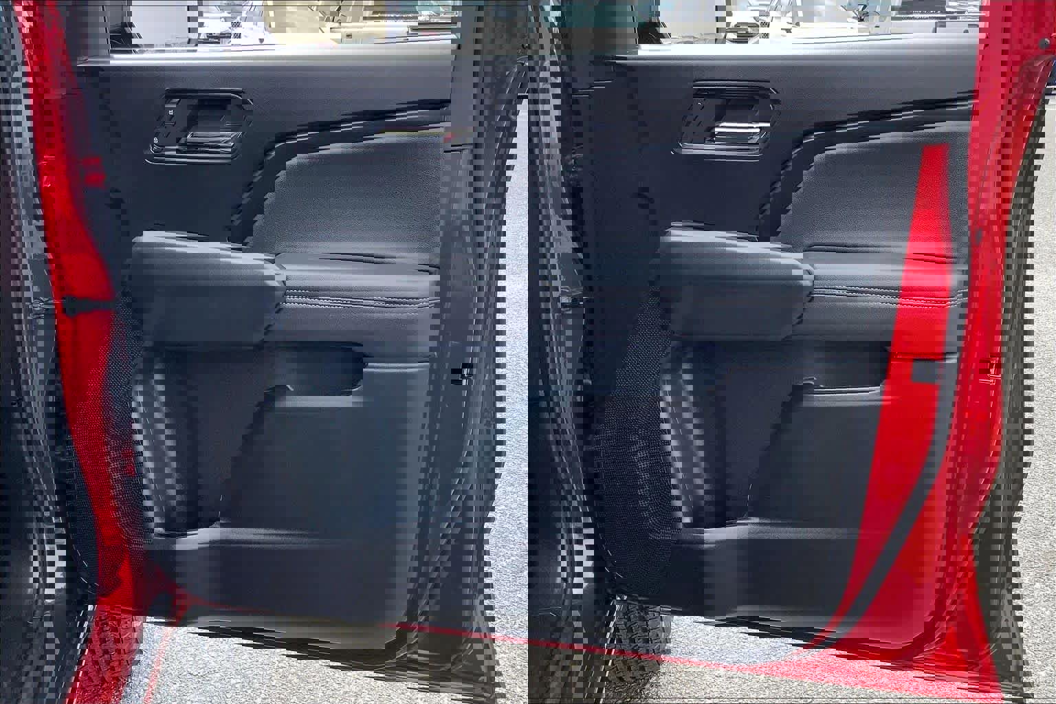 Used 2025 Chevrolet Colorado LT w/ LT Convenience Package image 22