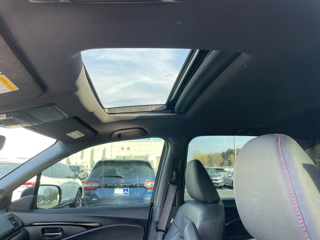 Certified 2023 Honda Ridgeline Black Edition image 29
