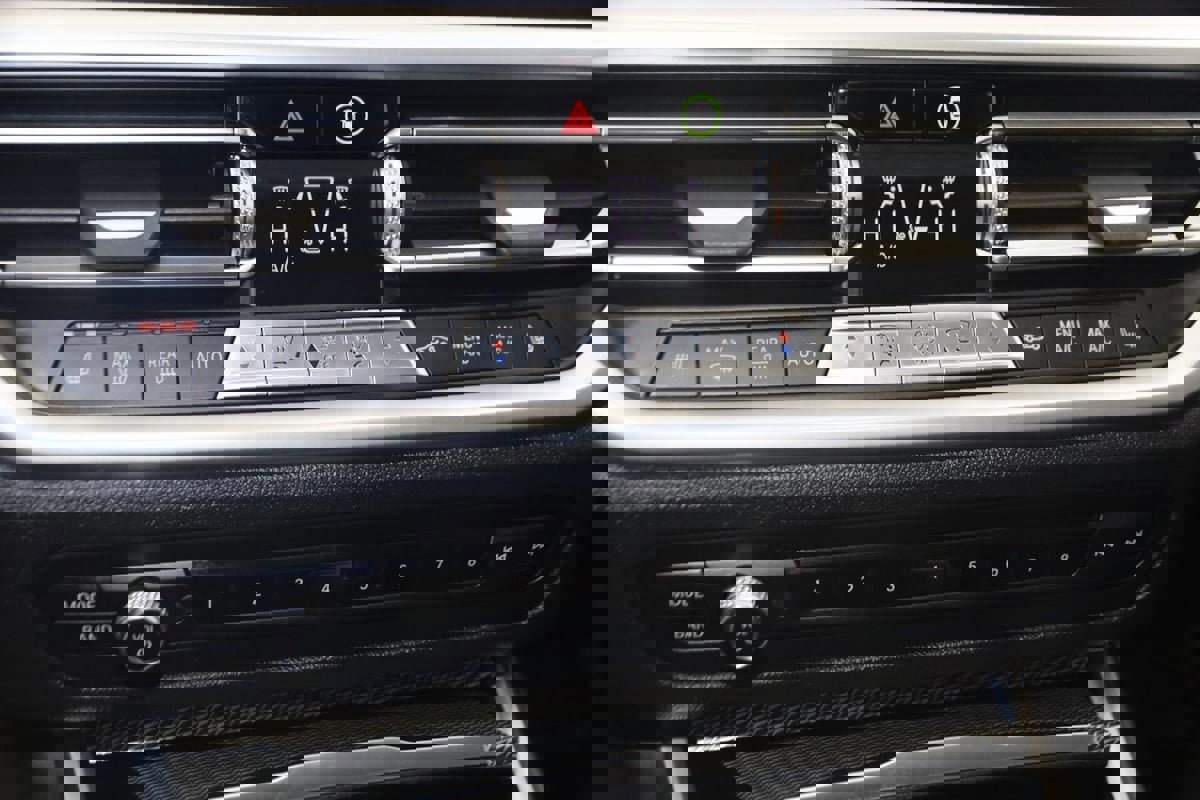 Used 2020 BMW M340i xDrive w/ Parking Assistance Package image 31