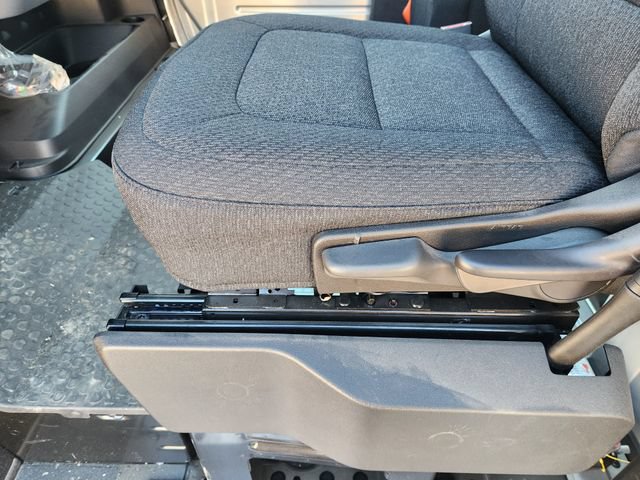 New 2025 Chevrolet Brightdrop 400 w/ Power Door Package AWD/4WD image 26