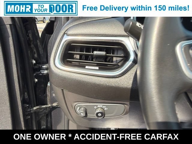 Used 2023 Chevrolet Equinox LT FWD image 16
