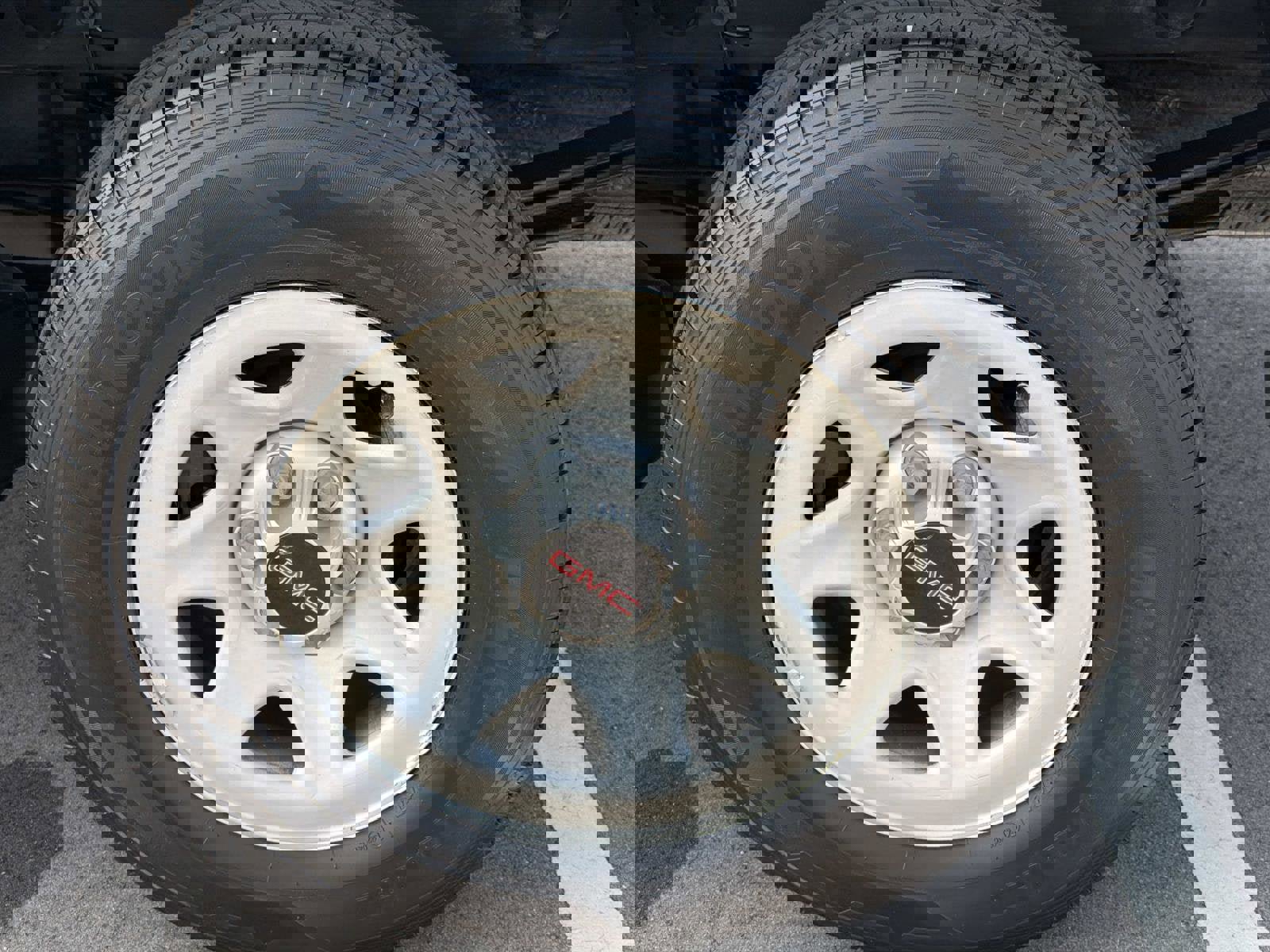 Certified 2018 GMC Sierra 1500 2WD Regular Cab image 10