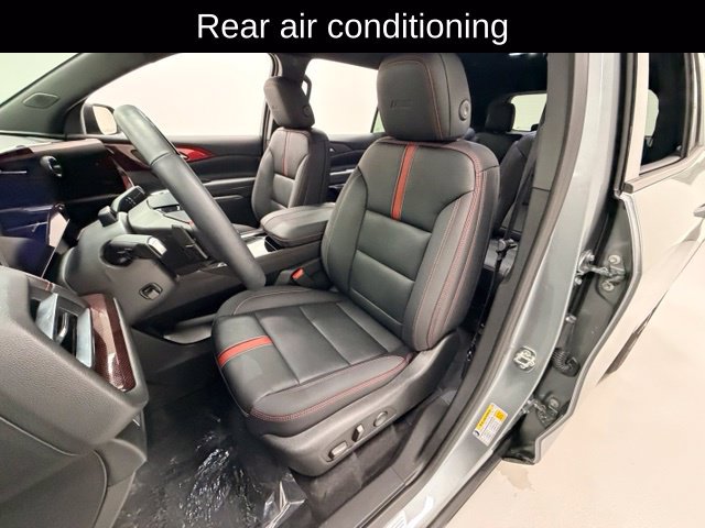 Certified 2026 Chevrolet Traverse RS FWD image 8
