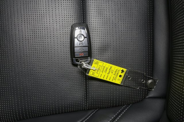 Used 2025 Ford Mustang GT Premium image 40