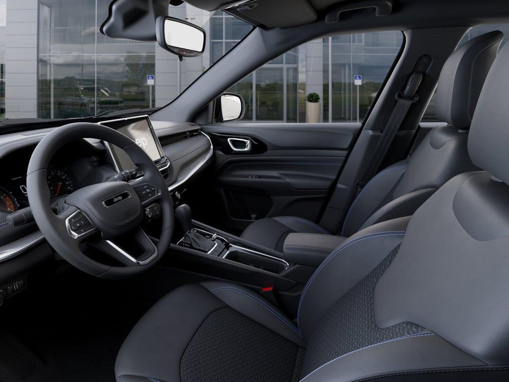 New 2026 Jeep Compass Latitude AWD/4WD image 22