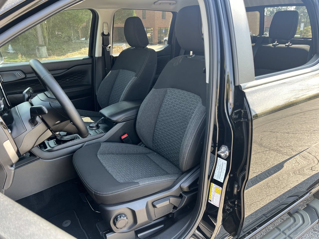 New 2025 Ford Ranger XLT w/ FX4 Off-Road Package AWD/4WD image 15