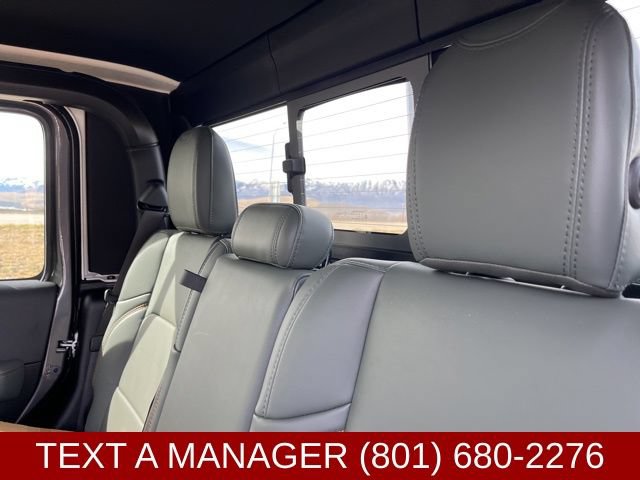 New 2026 Jeep Gladiator Mojave AWD/4WD image 17