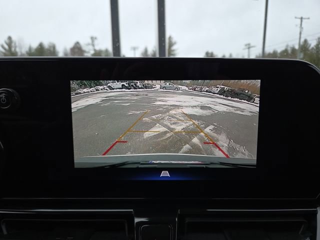 Used 2025 Chevrolet TrailBlazer LT image 9