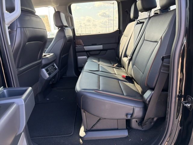 New 2025 Ford F250 Lariat w/ Chrome Package image 15
