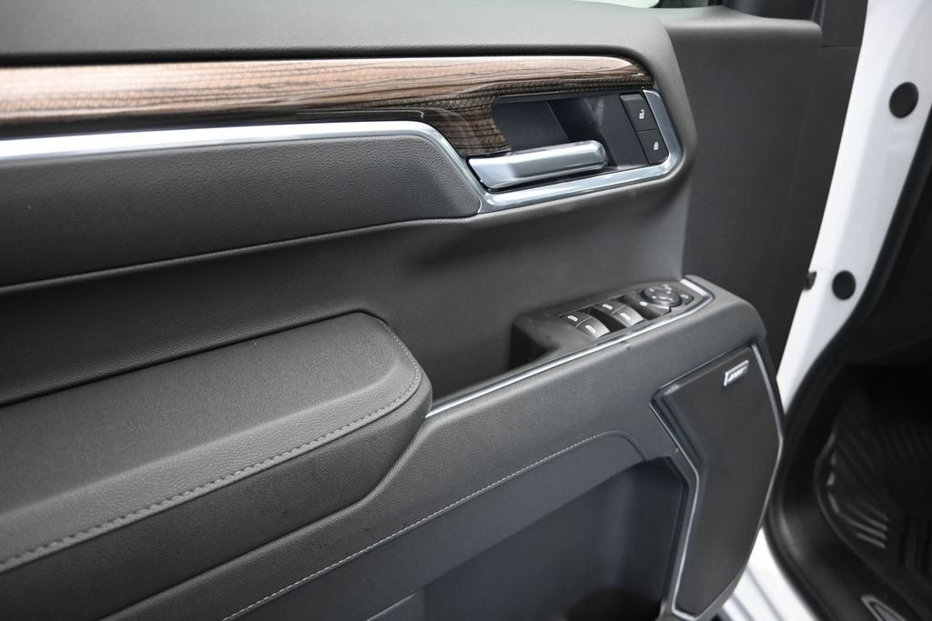New 2026 Chevrolet Silverado 1500 RST AWD/4WD image 11