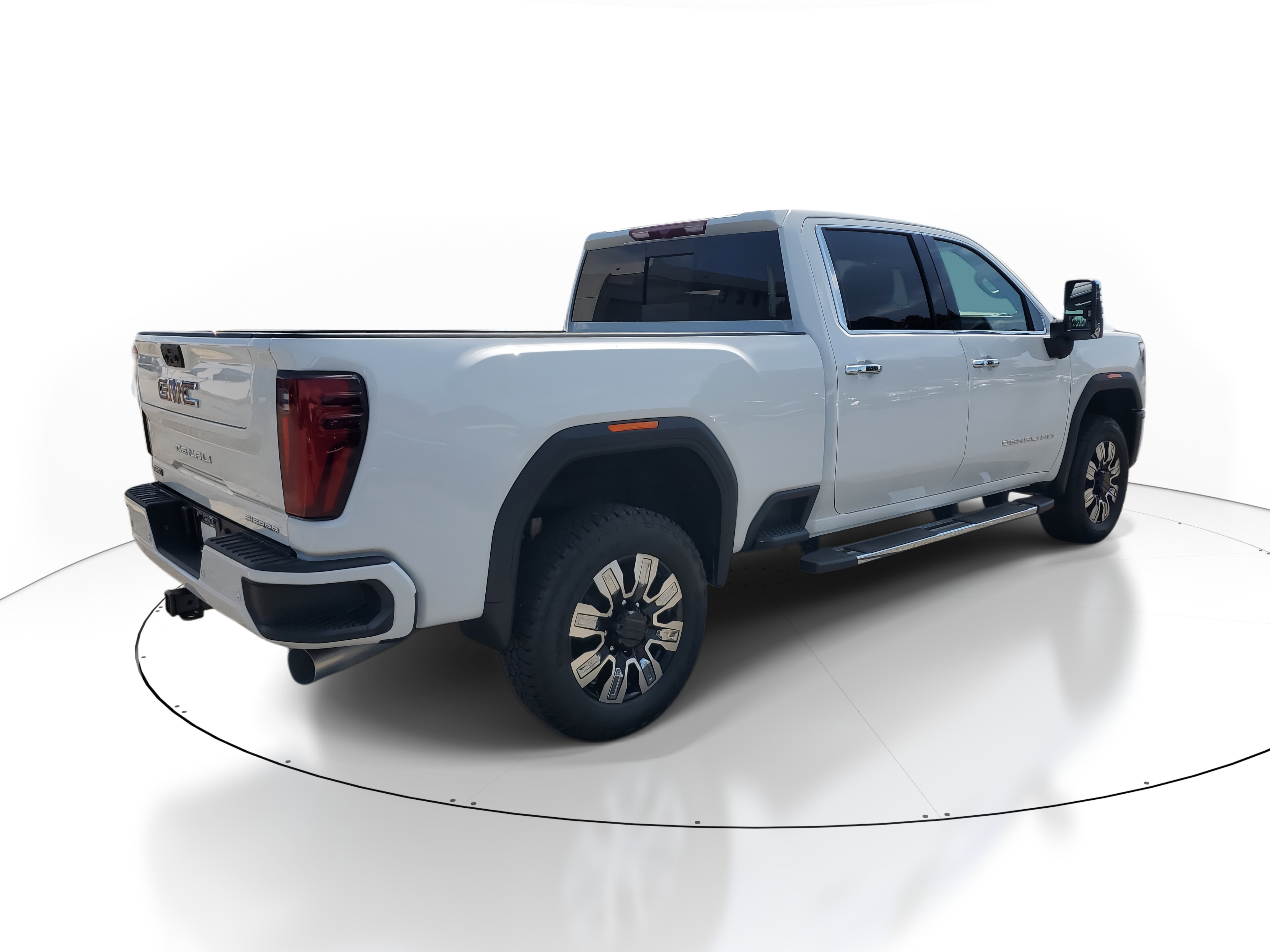 New 2025 GMC Sierra 2500 Denali image 3
