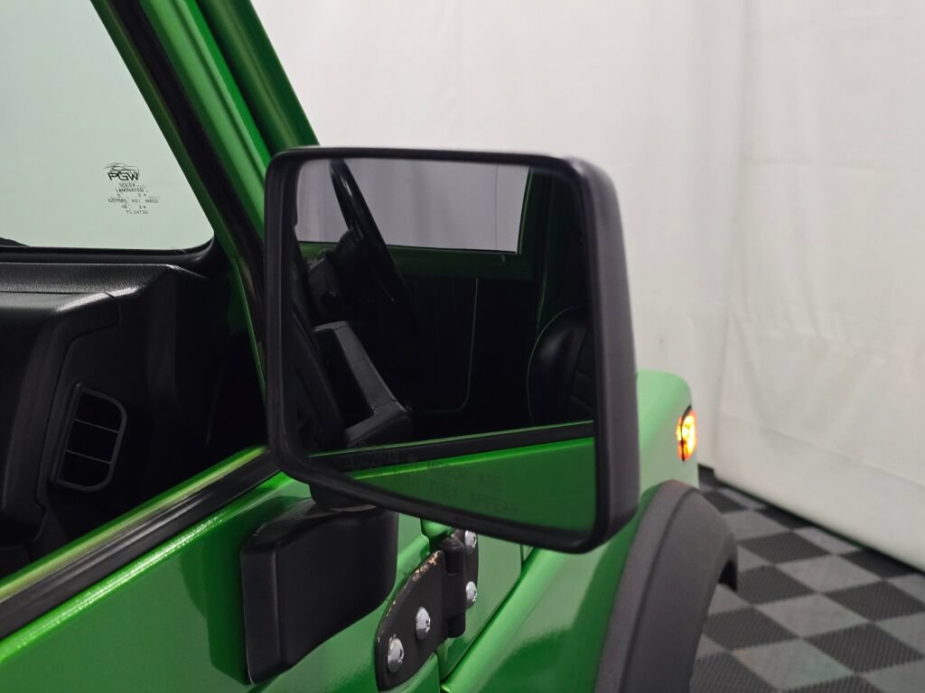 Used 1988 Suzuki Samurai 4WD Soft Top image 29
