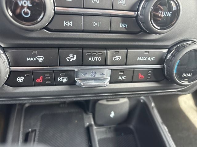 New 2026 Ford Bronco Outer Banks AWD/4WD image 27