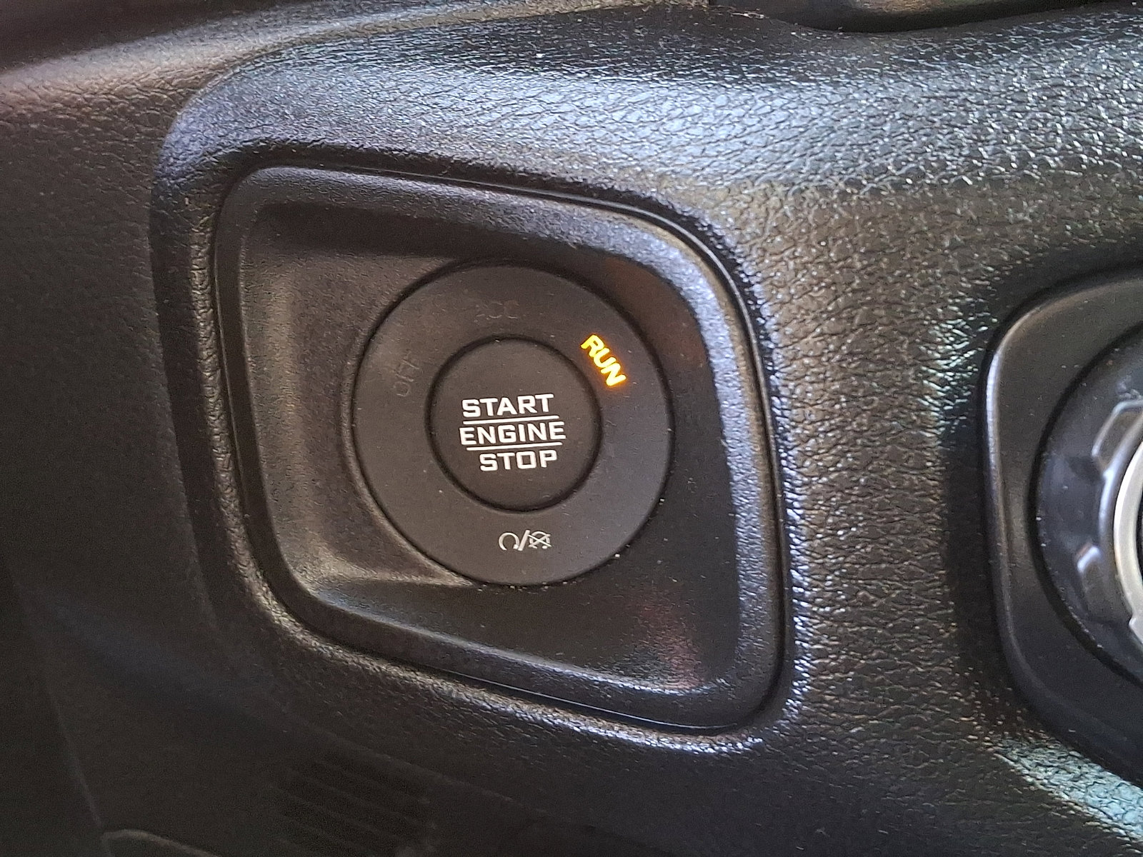 Used 2024 Jeep Wrangler Unlimited Sport image 24