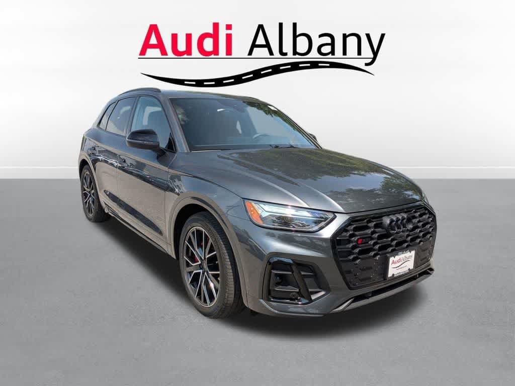 Used 2024 Audi SQ5 Premium Plus w/ Premium Plus Package AWD/4WD image 6