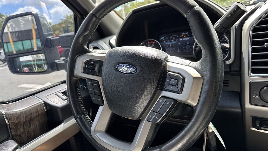 Used 2017 Ford F350 Lariat w/ Chrome Package image 55