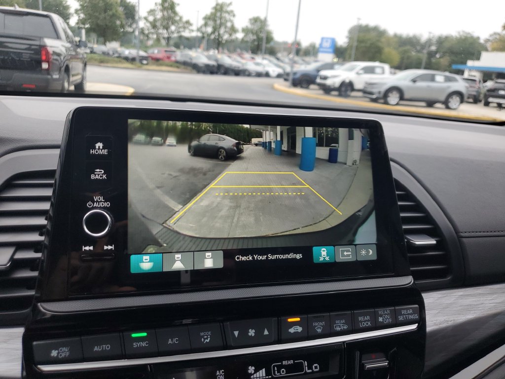 New 2027 Honda Odyssey Elite image 17