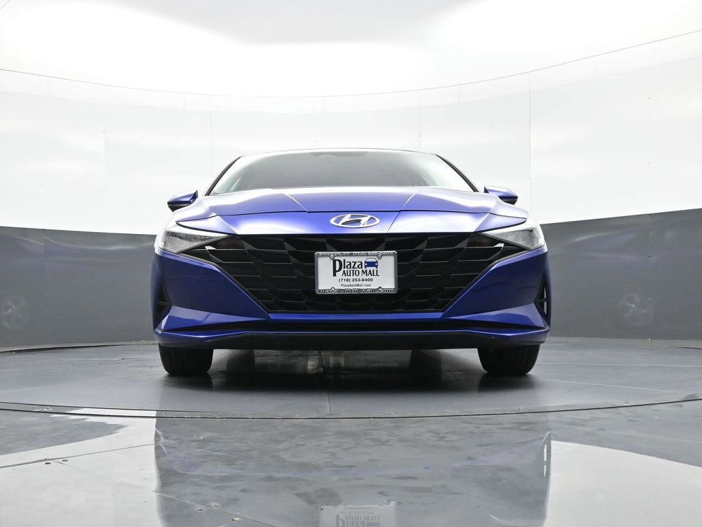 Certified 2023 Hyundai Elantra SE w/ Cargo Package image 26