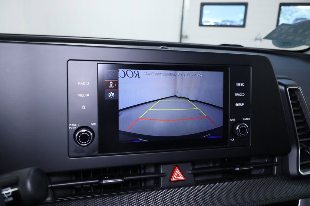 Used 2024 Kia Sportage LX image 24