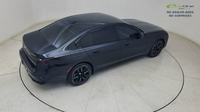 Used 2025 BMW i7 eDrive50 w/ M Sport Package RWD image 81