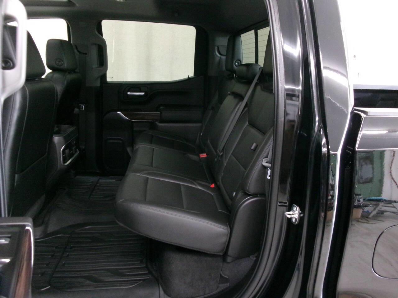 Used 2019 GMC Sierra 1500 SLT w/ SLT Premium Package image 21