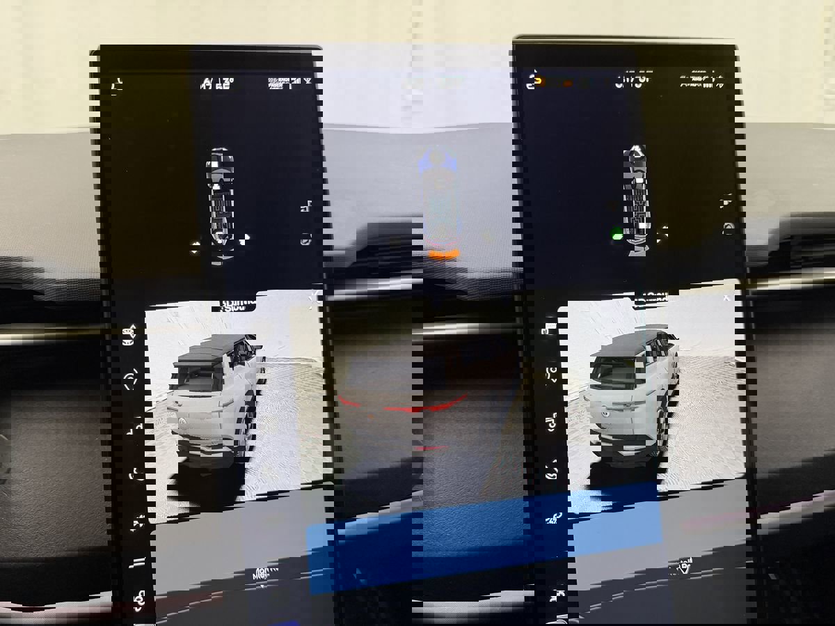 Used 2023 Fisker Ocean One image 26