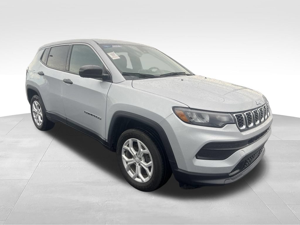 Used 2024 Jeep Compass Sport AWD/4WD image 16