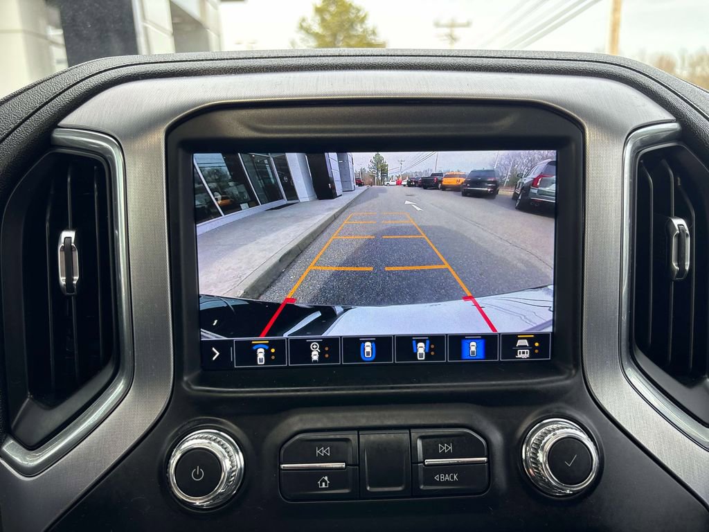 Used 2021 GMC Sierra 3500 SLT w/ SLT Premium Package image 25