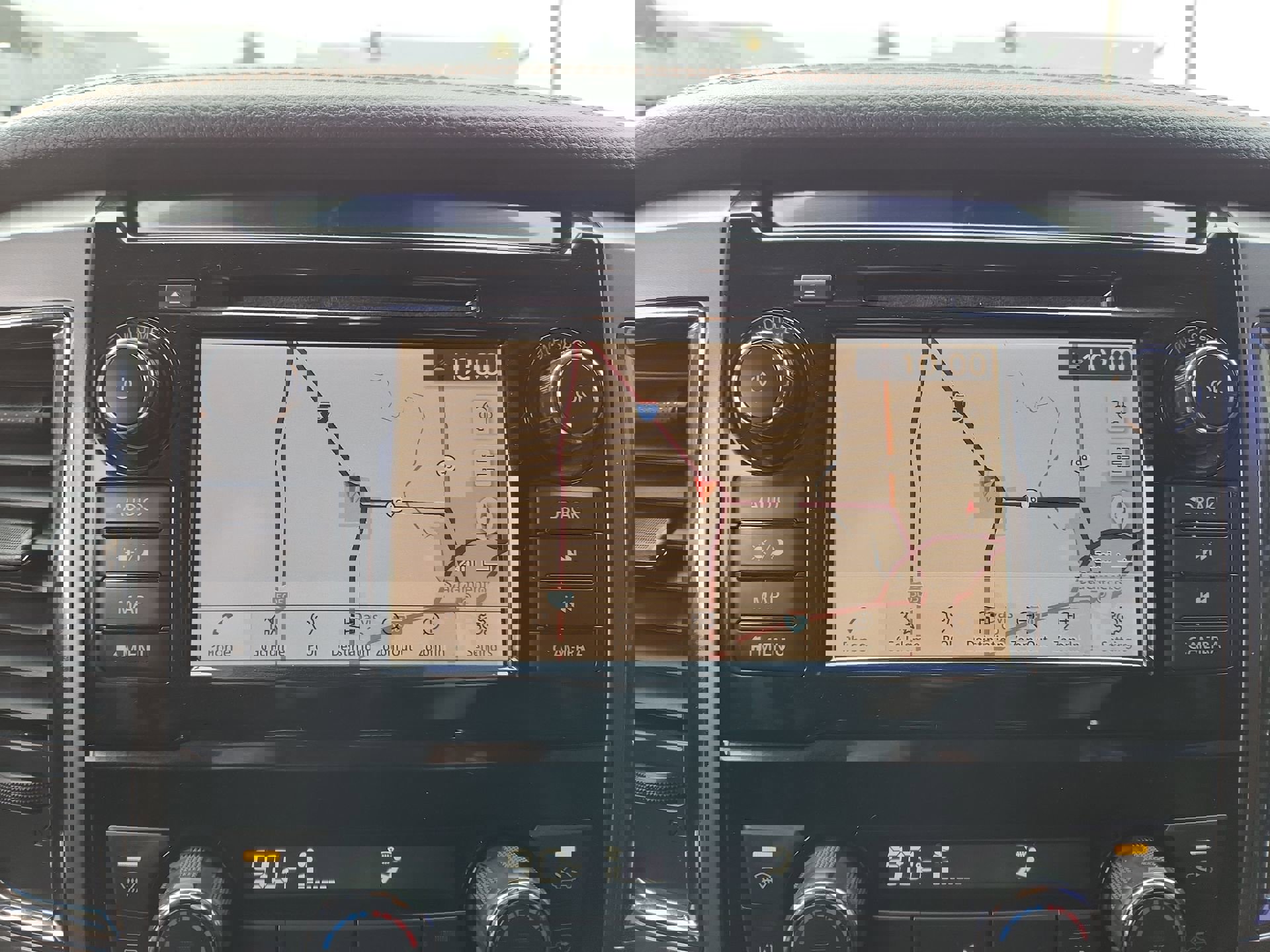 Used 2019 Nissan Titan Platinum Reserve image 19