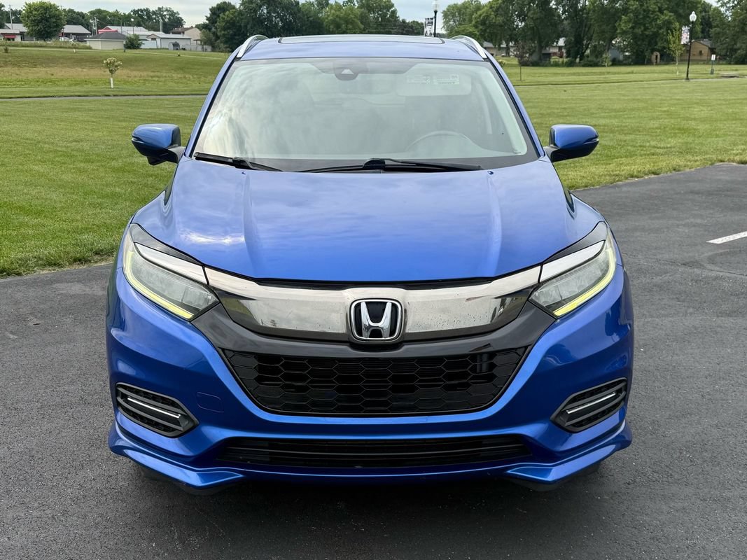 Used 2019 Honda HR-V Touring image 2