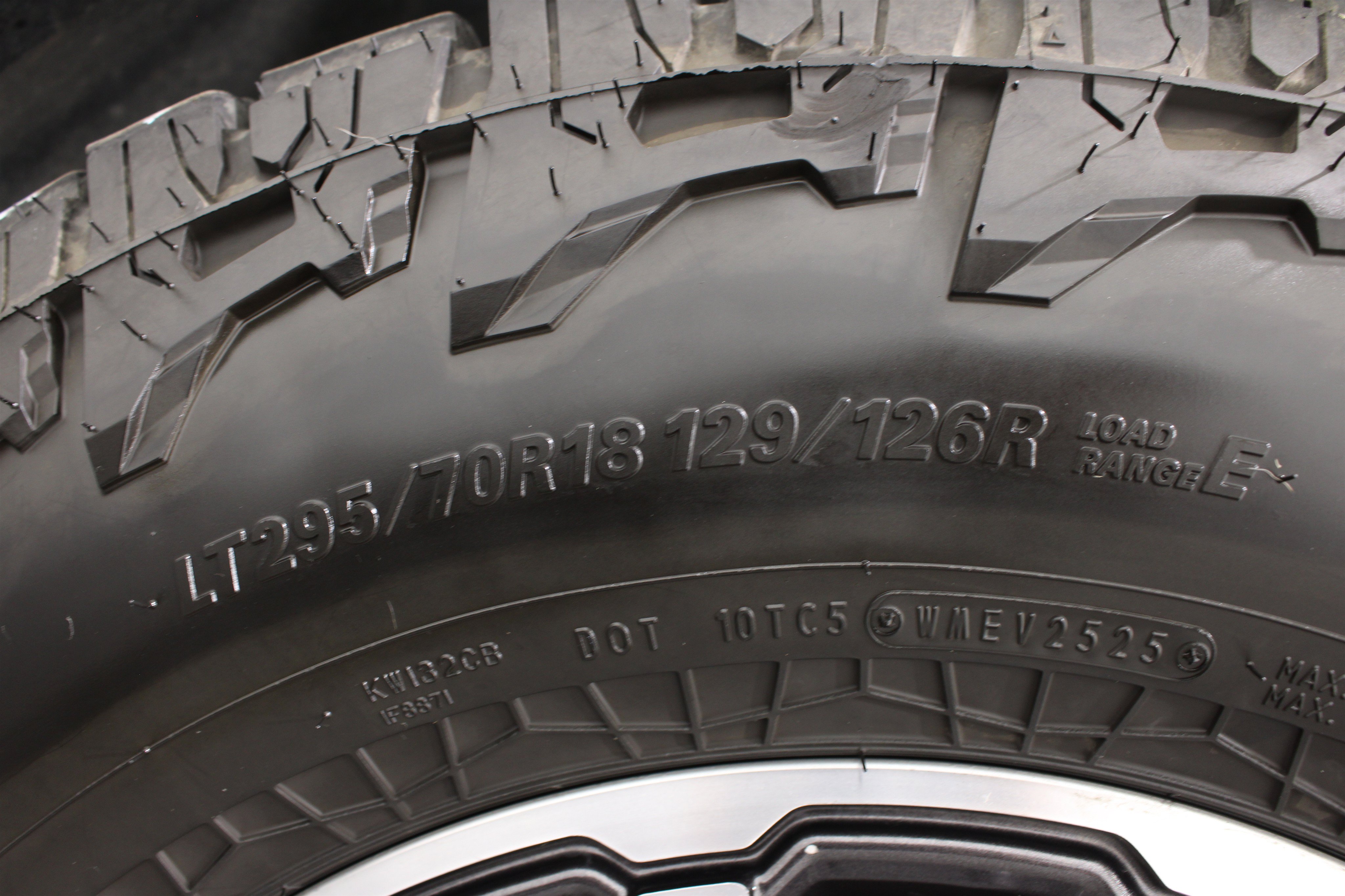 Used 2024 RAM 2500 Limited AWD/4WD image 39