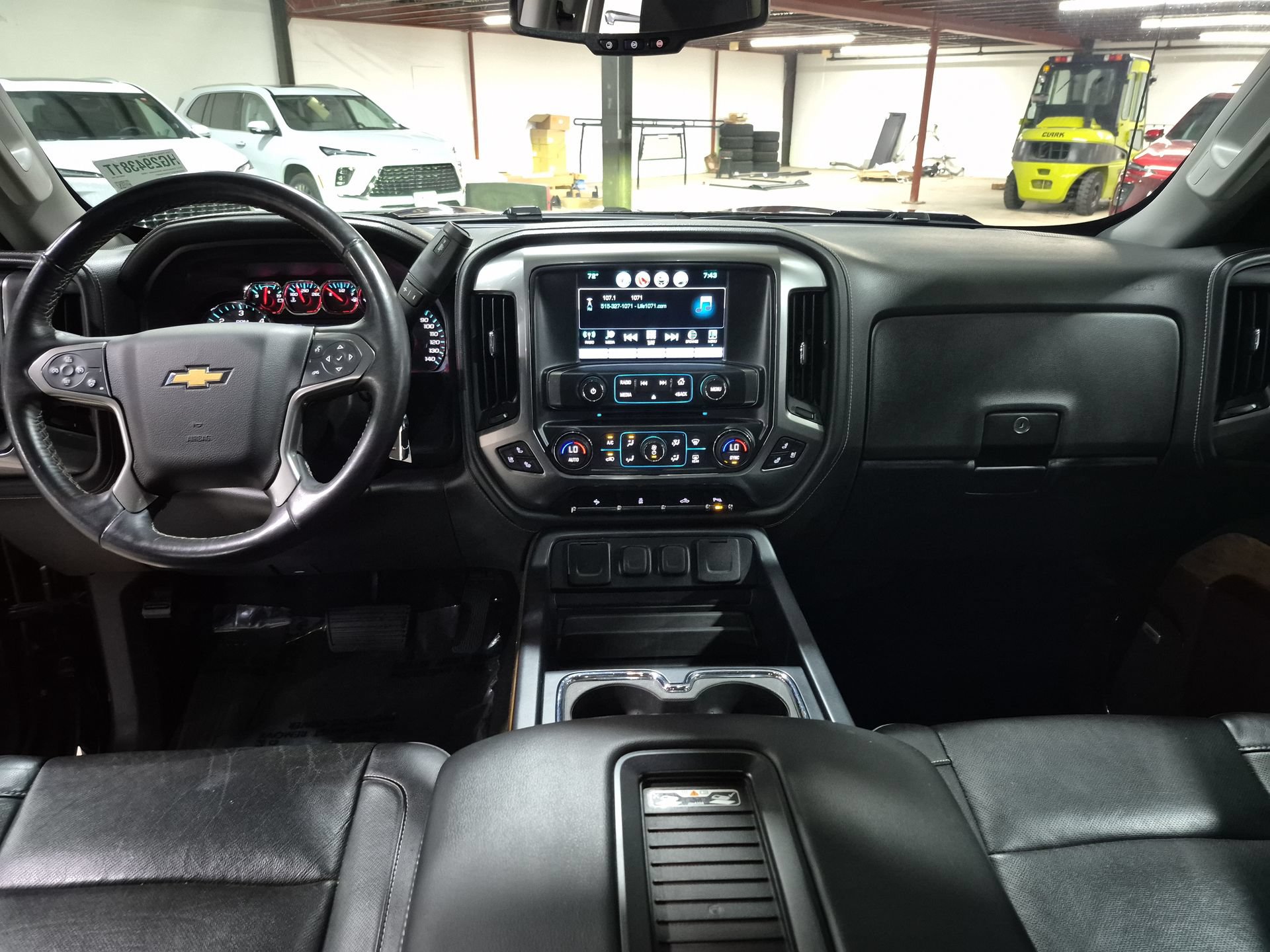 Certified 2017 Chevrolet Silverado 1500 LTZ w/ Sport Package AWD/4WD image 19