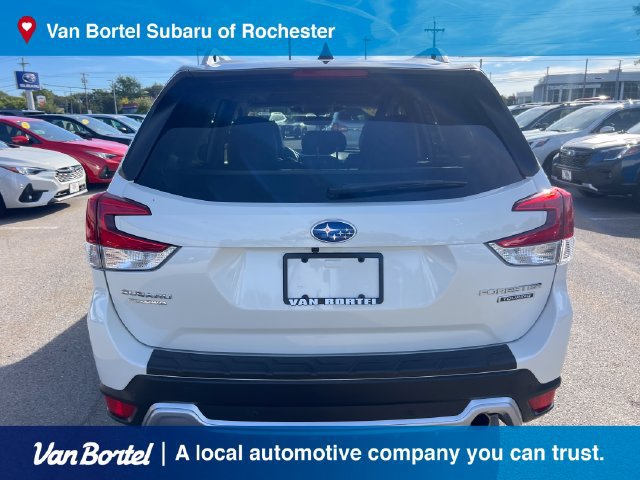 Certified 2024 Subaru Forester Touring AWD/4WD image 5
