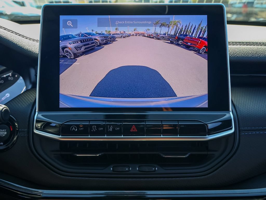 New 2026 Jeep Compass Latitude AWD/4WD image 30