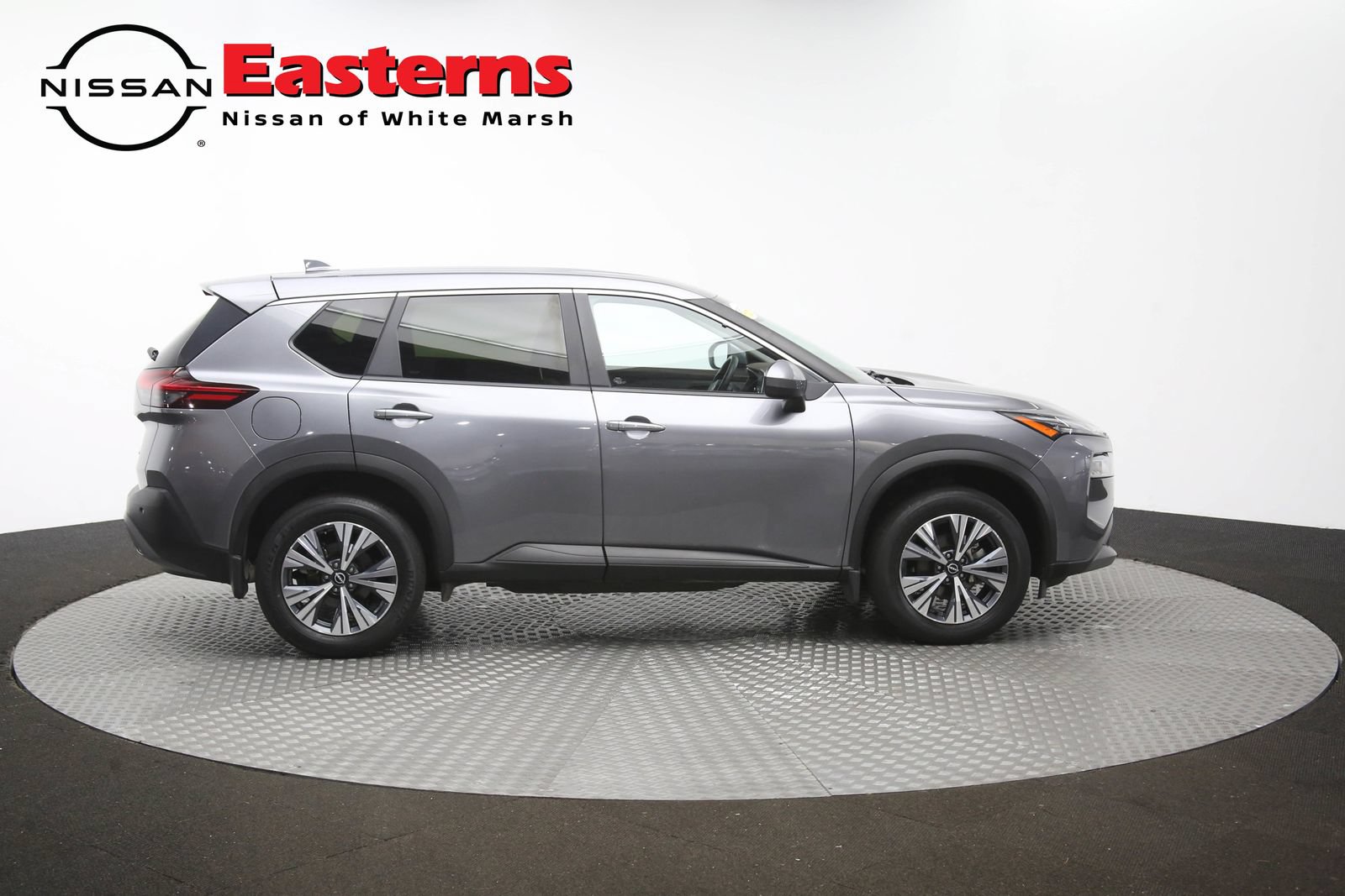 Used 2023 Nissan Rogue SV AWD/4WD image 40