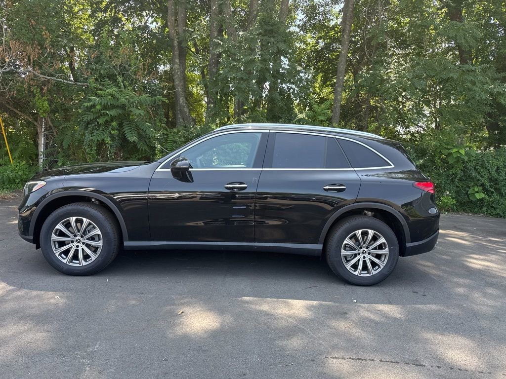 New 2025 Mercedes-Benz GLC 300 4MATIC image 4