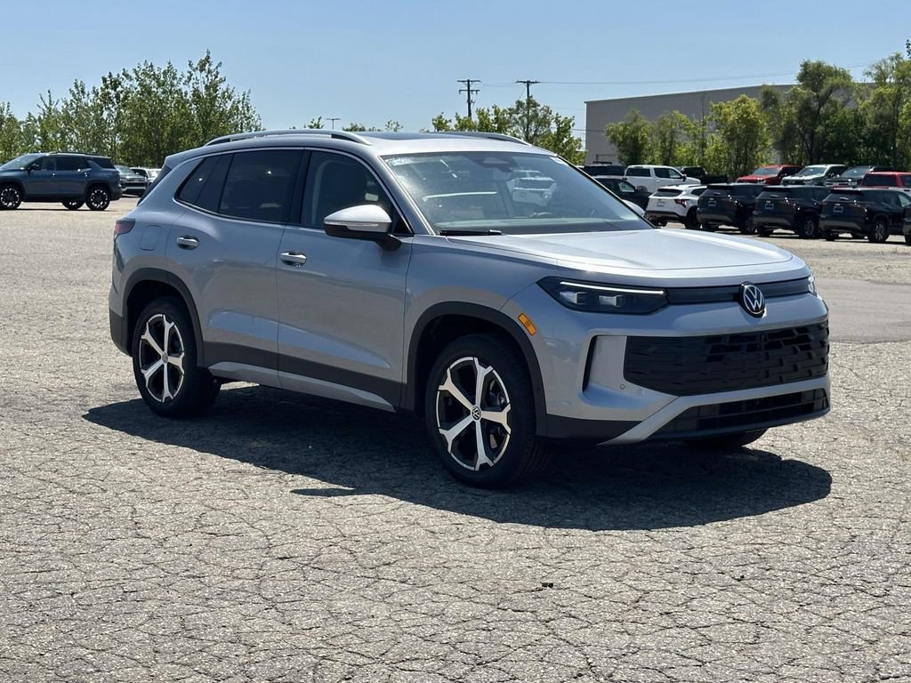 New 2026 Volkswagen Tiguan SE AWD/4WD image 6
