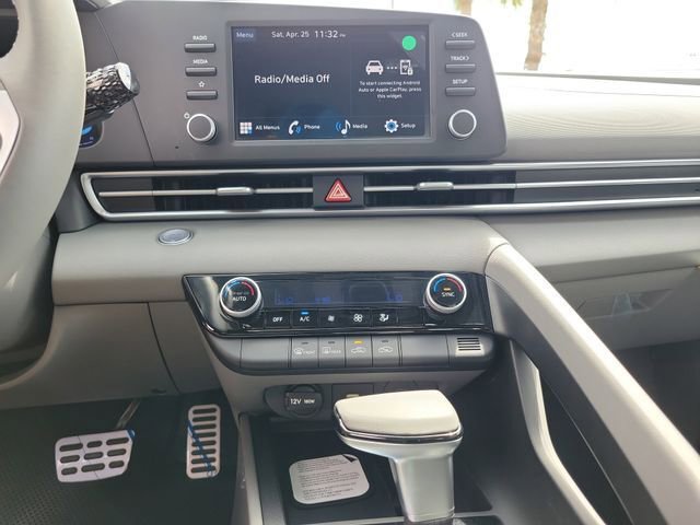 New 2026 Hyundai Elantra Sport FWD image 14